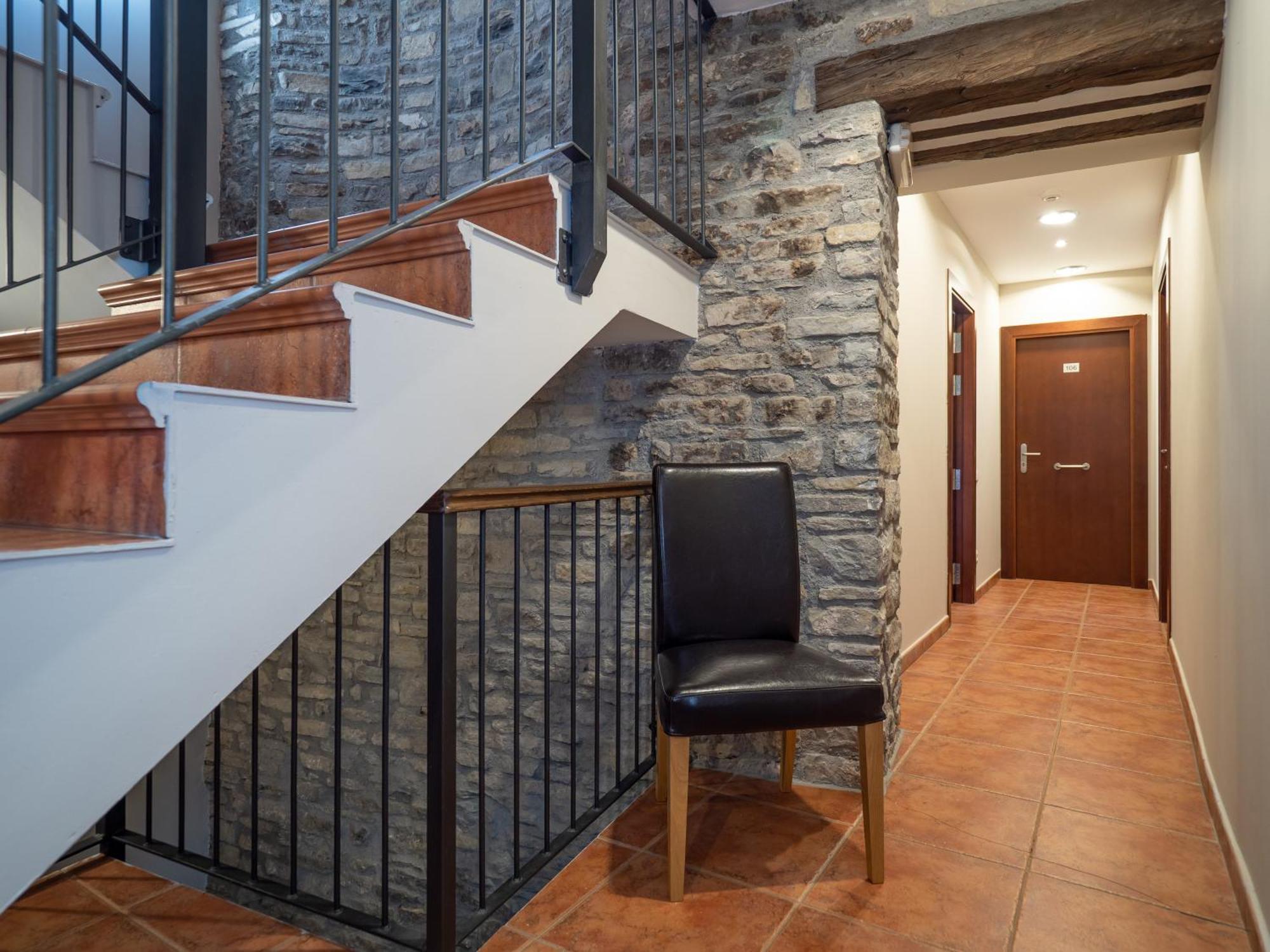 Casa Cambra Guest House Ainsa Exterior photo